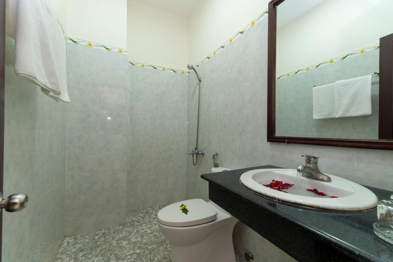 Hoa Thu Homestay Hội An Buitenkant foto